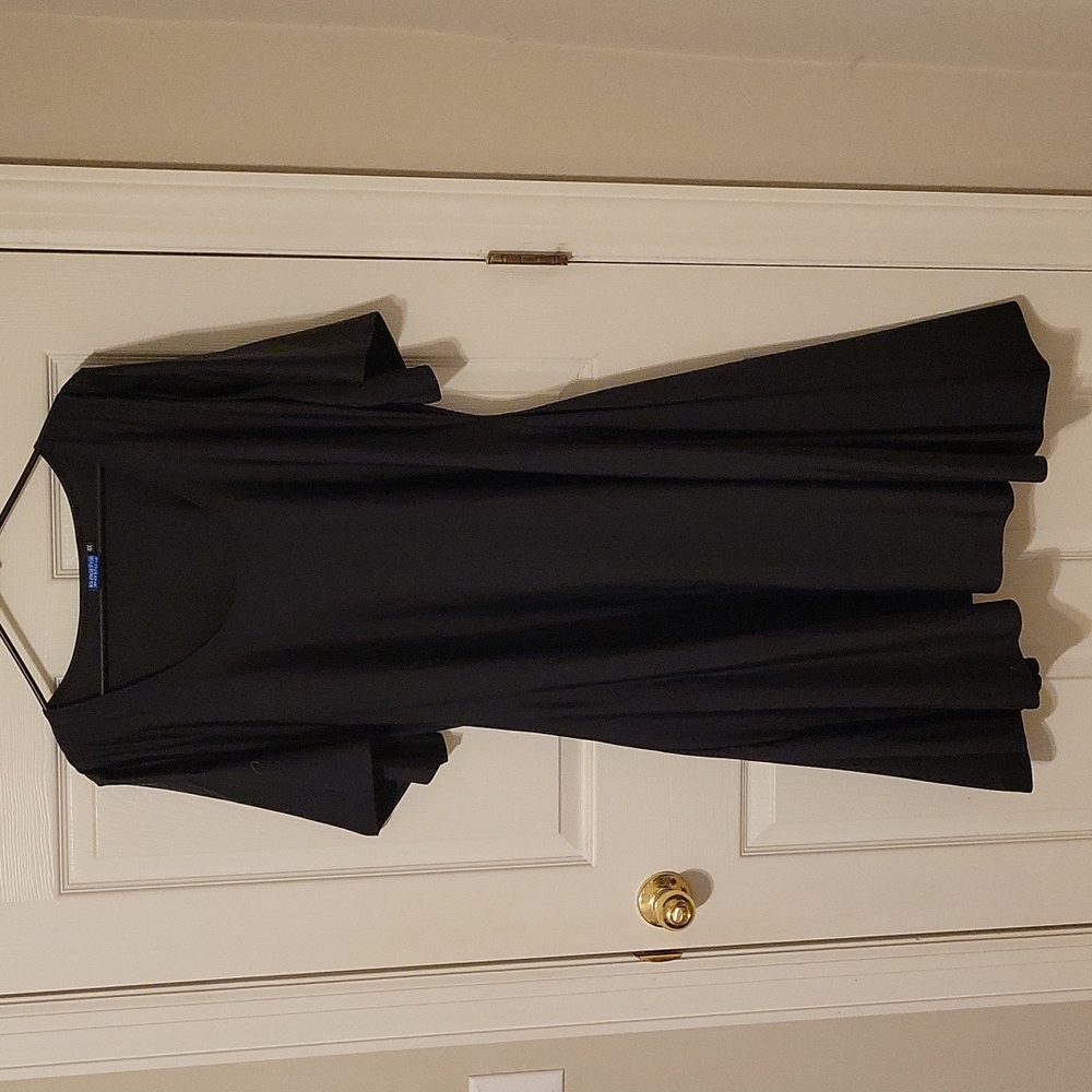 Black flared midi dress by Elhoffer Design - 4x - It has real pockets!